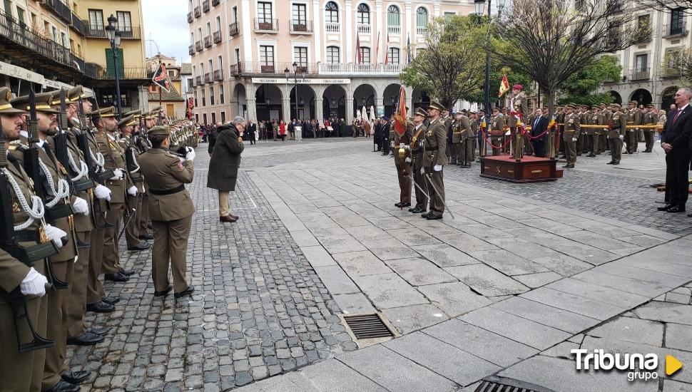 La Academia de Artillería de Segovia comparte con la ciudad los actos de su patrona, Santa Bárbara