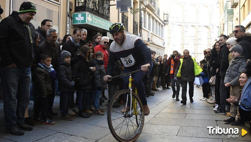 Victoria de Rafa Sanz en la Carrera del Pavo para bicicletas sin cadena 