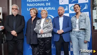 Isabel Aaiún y Leo Harlem, entre los premios Mujer Rural de Femur 2024