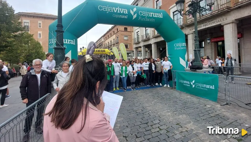 Más de 2.500 participantes en la Marcha Solidaria Caja Rural contra el Cáncer en Segovia