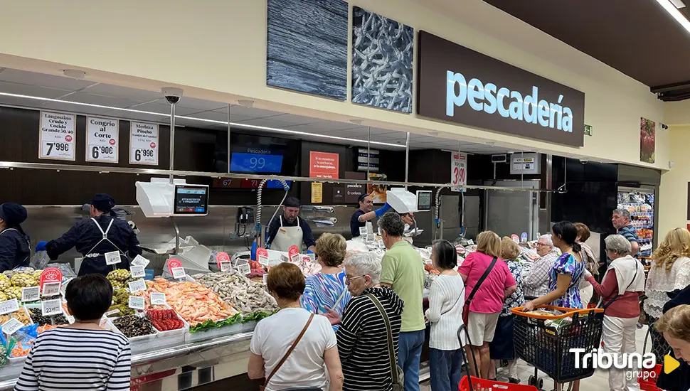 Gadis abre las puertas de su primer supermercado en Segovia
